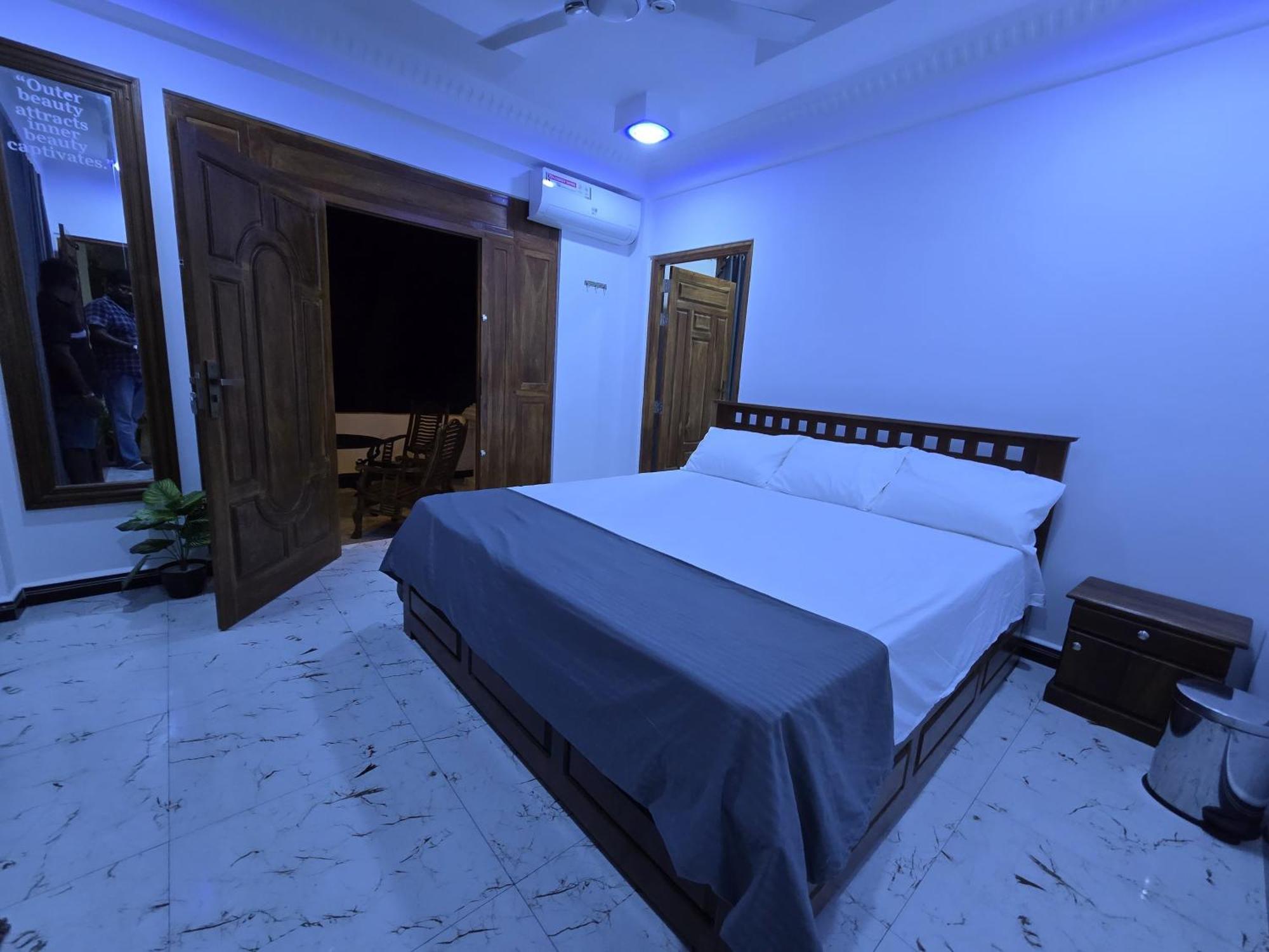 Munril Guest Jaffna Exterior foto