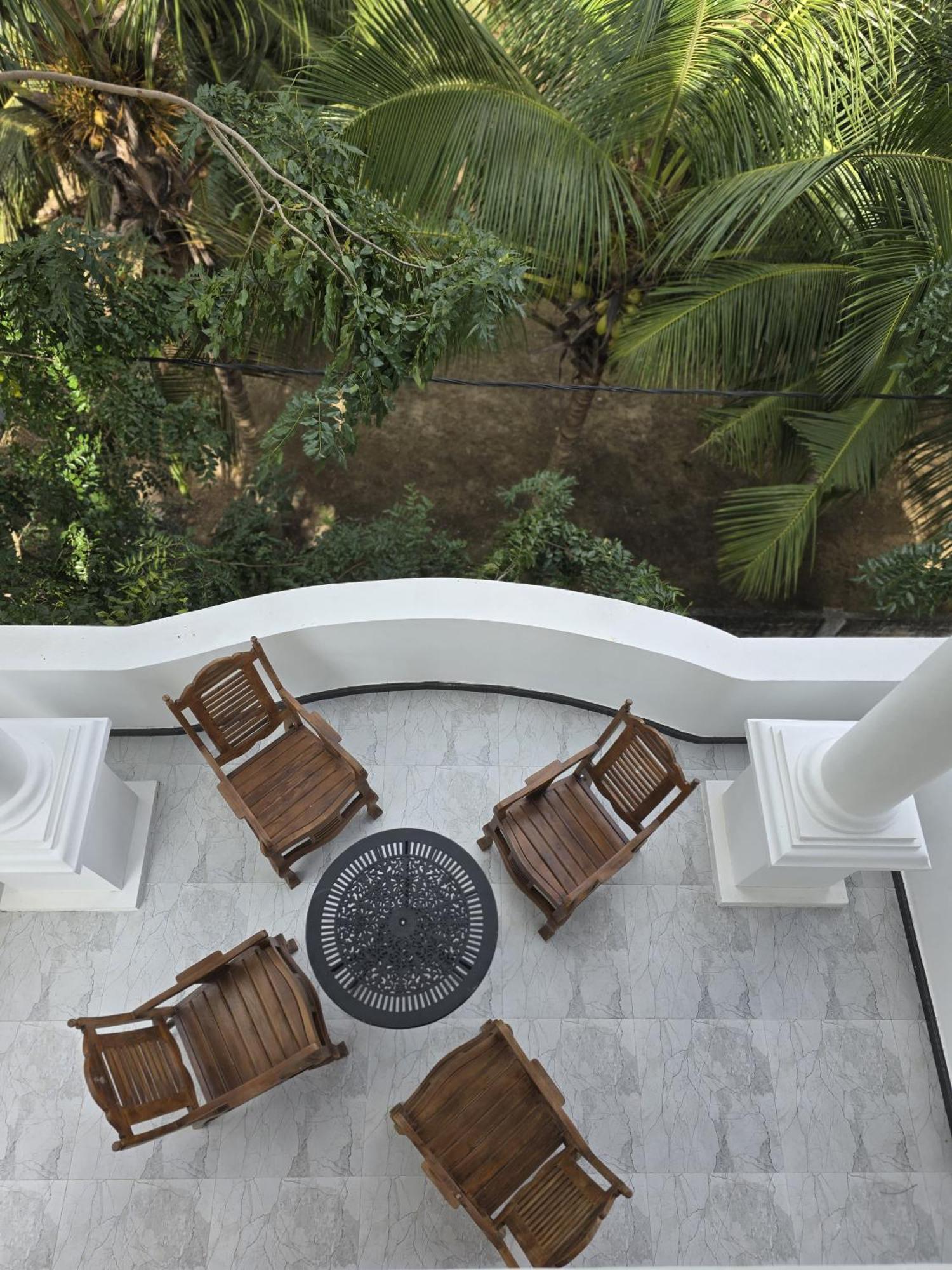 Munril Guest Jaffna Exterior foto