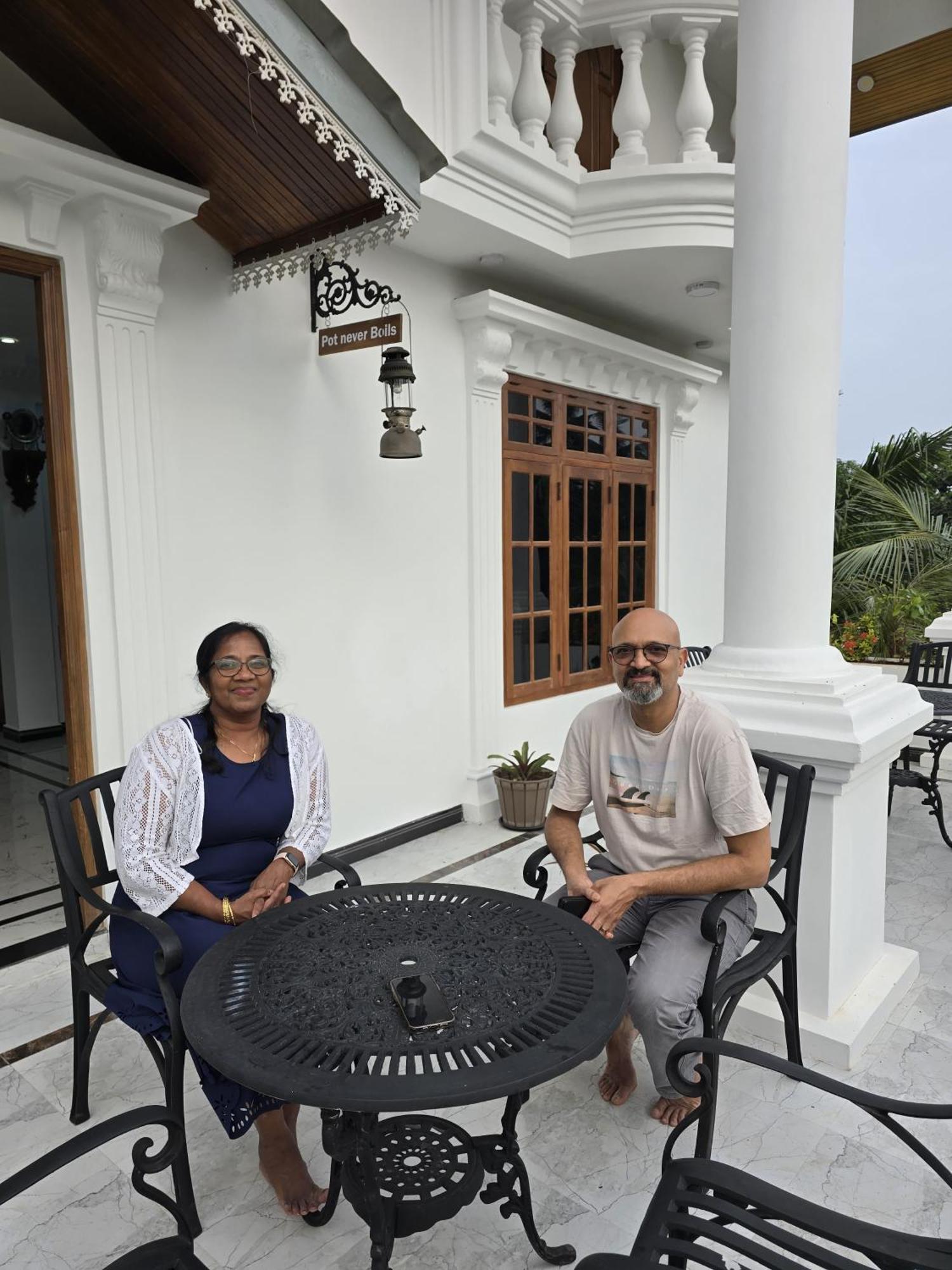 Munril Guest Jaffna Exterior foto
