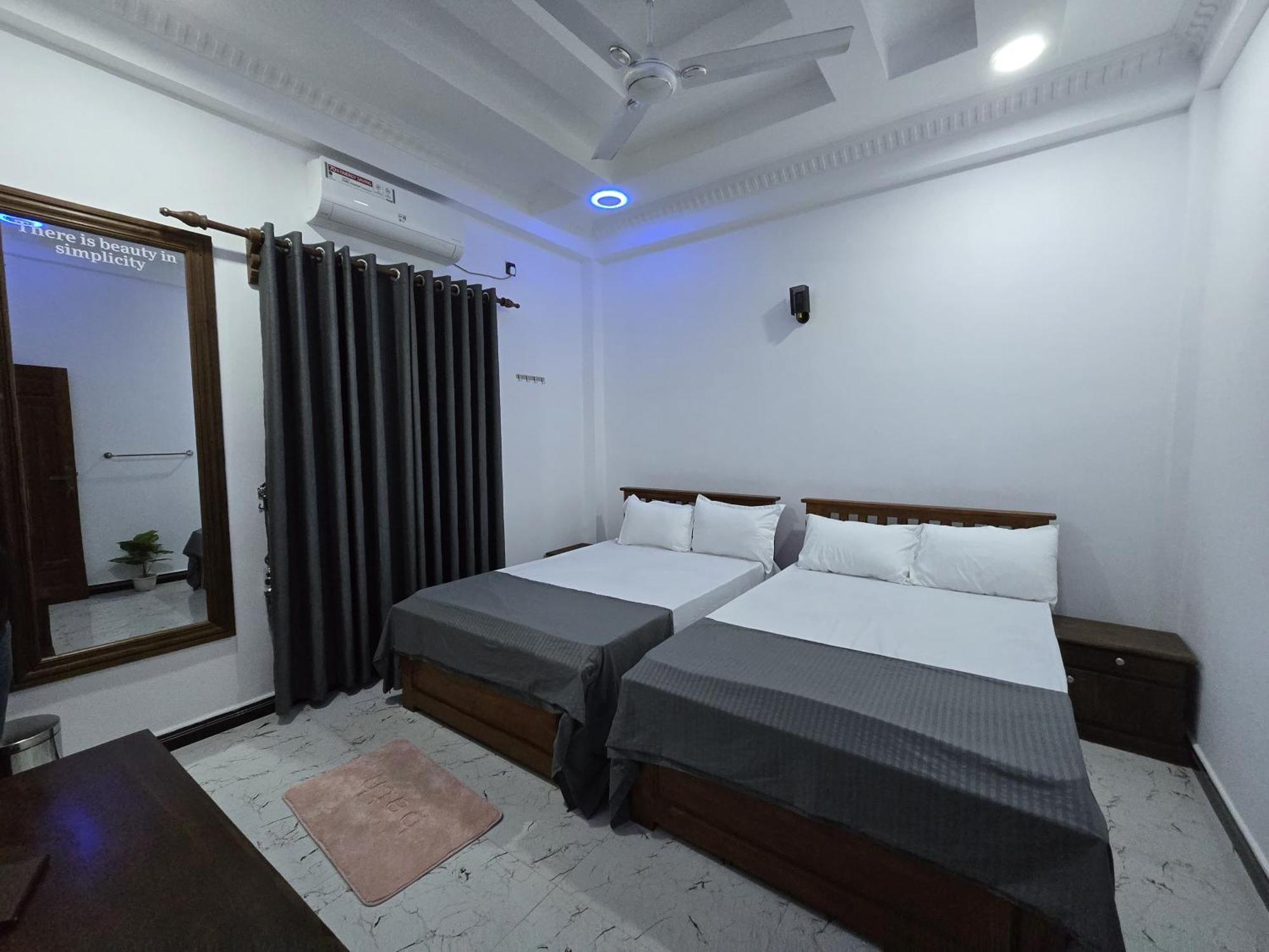 Munril Guest Jaffna Exterior foto