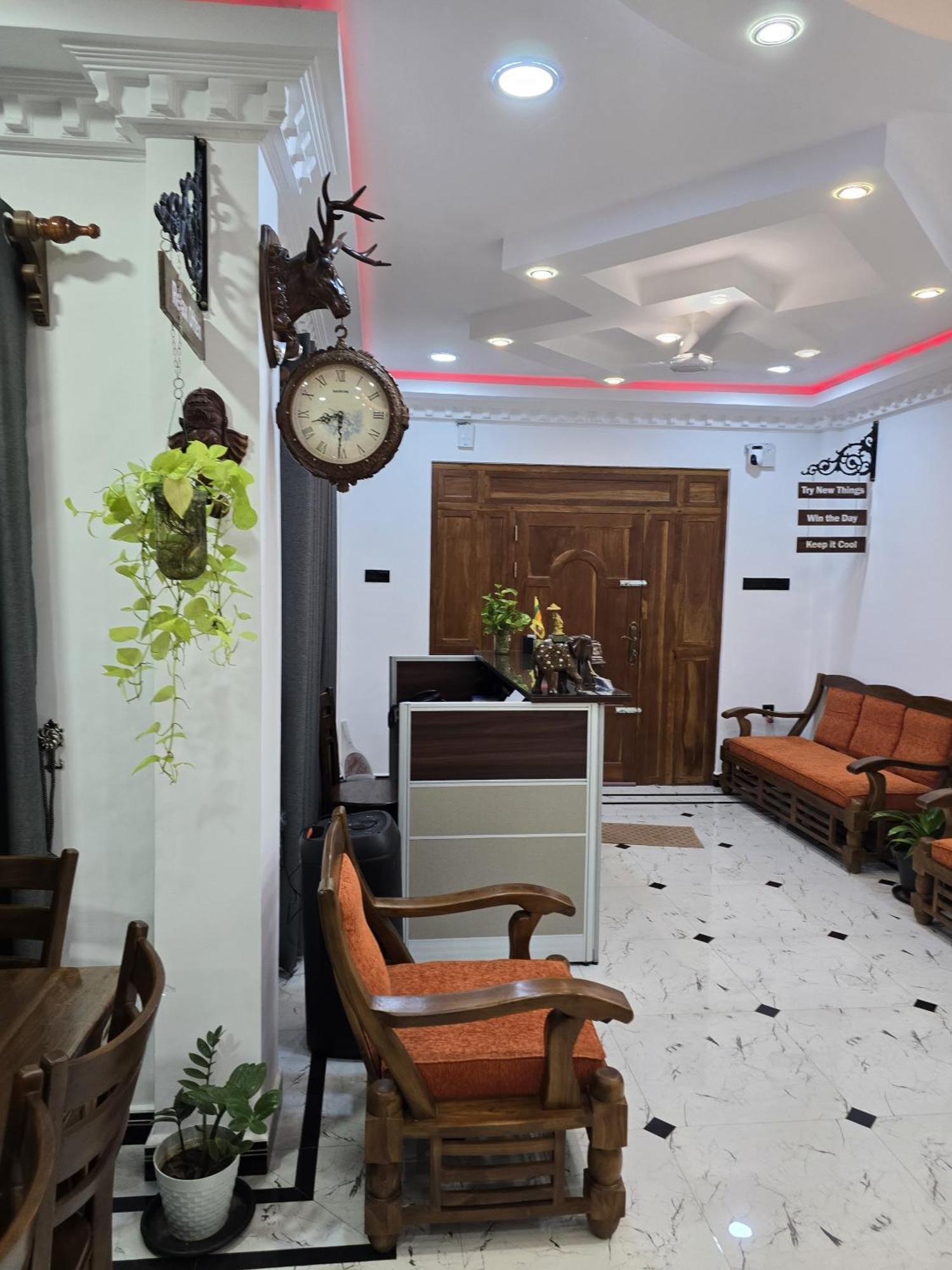 Munril Guest Jaffna Exterior foto